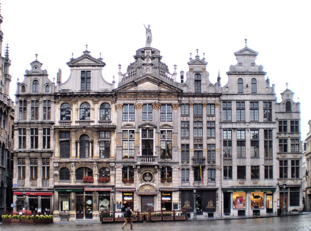 Grand Place Apartments Sablon Bruselas Exterior foto